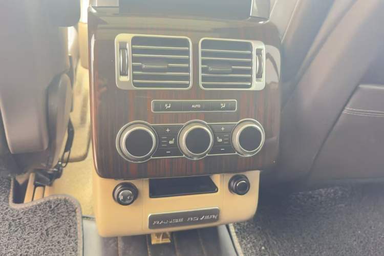 Used Land Rover Range Rover 2015 3.0 SC V6 Vogue