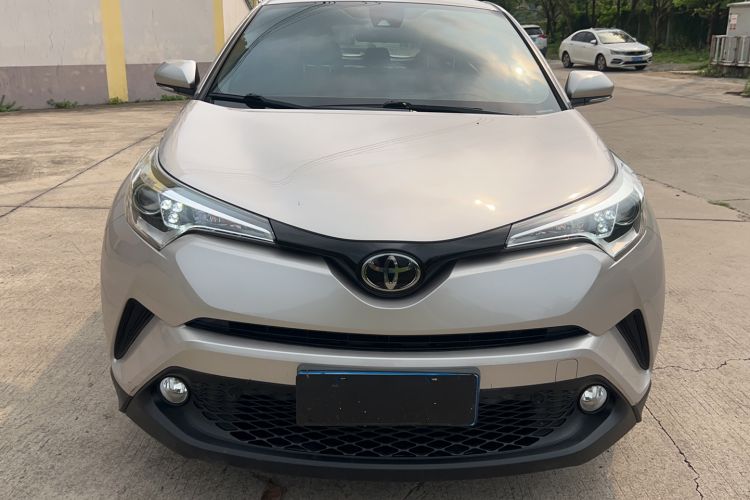 Used Toyota C-HR 2020 2.0L Leading Edition Exterior 2