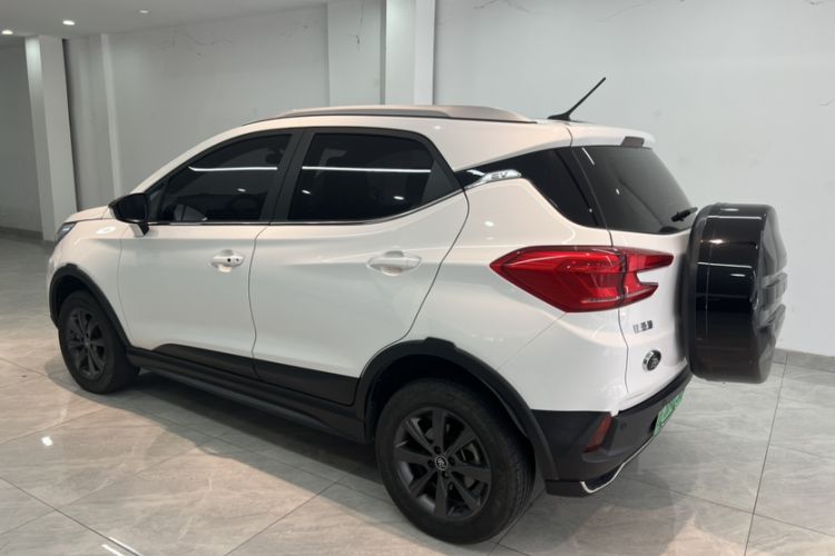 Used BYD Yuan New Energy 2019 EV360 Smart Connect Enjoyment Model Exterior 4