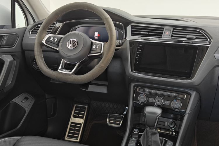 Used Volkswagen Tiguan L 2019 330TSI Automatic Two-Wheel Drive R-Line Flagship Edition China V Standard