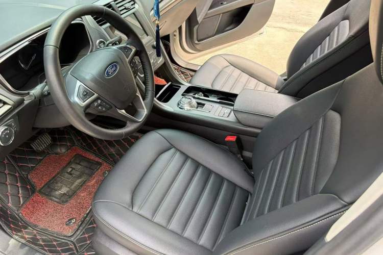 Used Ford Mondeo 2018 EcoBoost 200 Intelligent Control Luxury Model China V Standard