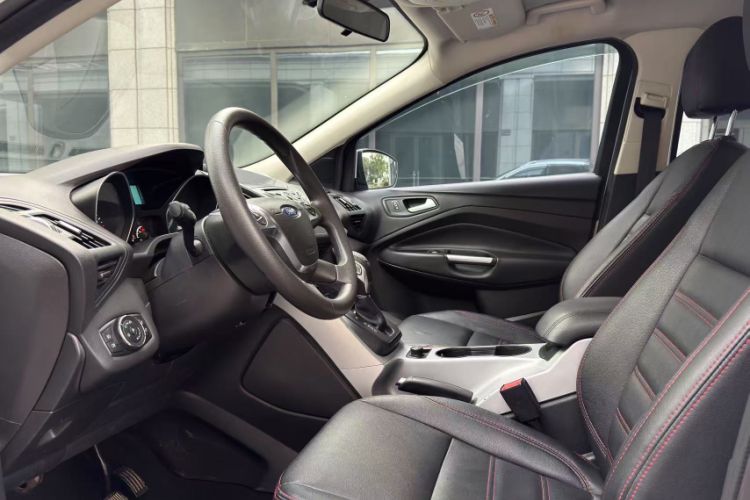 Used Ford Kuga 2013 1.6L GTDi Two-Wheel-Drive Comfort Model