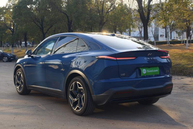 Used ONVO L60 2024 60 kWh Rear-Drive Version