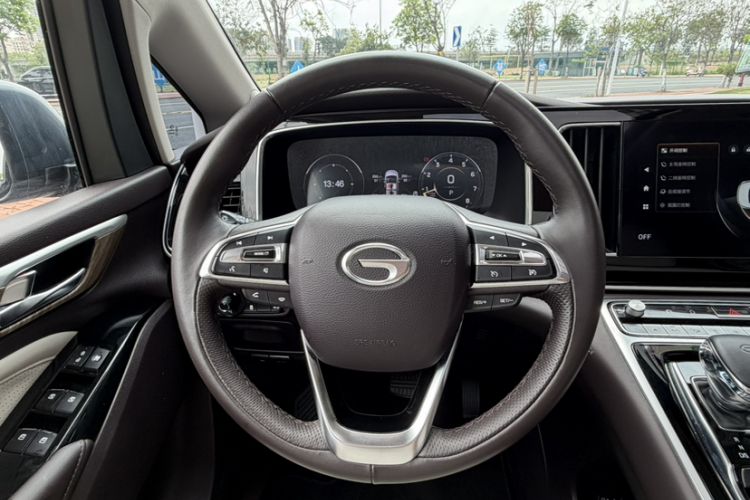 Used GAC Trumpchi M8 2021 Master Series 390T Ultimate Edition Steering Wheel