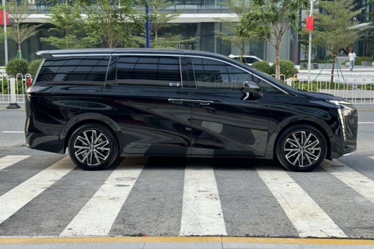 Used GAC Trumpchi Trumpchi E8 2024 Honor Series 2.0L Honor Edition
