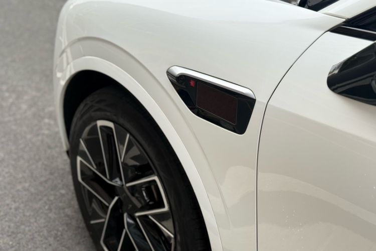 Used Avatr 11 2022 Long-Range Dual-Motor Version 5 Seats