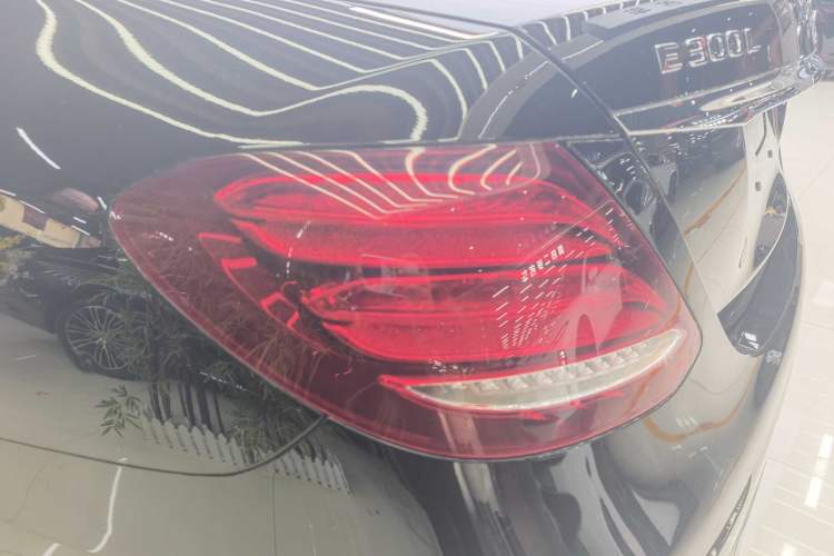 Used Mercedes-Benz E-Class 2020 E 300 L Stylish Model
