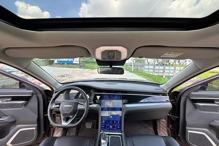 Used Venucia Star 2020 260T Automatic 48V Mild Hybrid Turbocharged Star Edition
