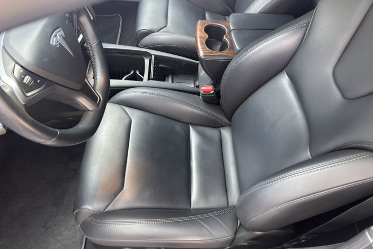 Used Tesla Model S 2017 S 75D Standard Range Edition Interior 7