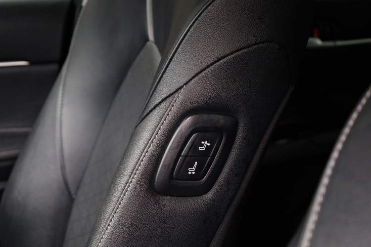 Used Toyota Camry 2021 2.5S Fēngshàng Edition Interior 12