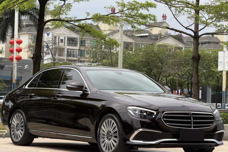 Used Mercedes-Benz E-Class 2021 Restyled E 300 L Luxury Edition Exterior 3