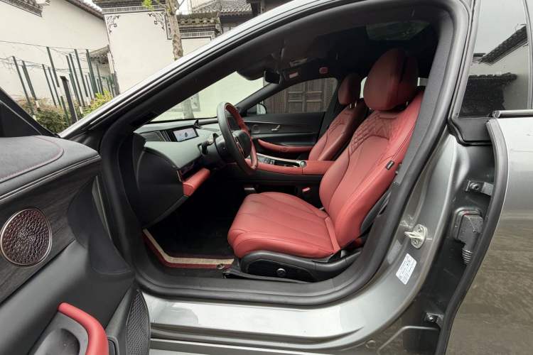 Used EXEED Star Era ES 2025 Extended-Range Pro High-Speed Driver Assistance Interior 2