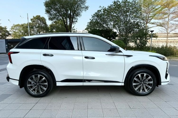 Used Changan CS75 PLUS 2025 Model, 3rd Generation Champion Edition 1.5T Jinghang Version