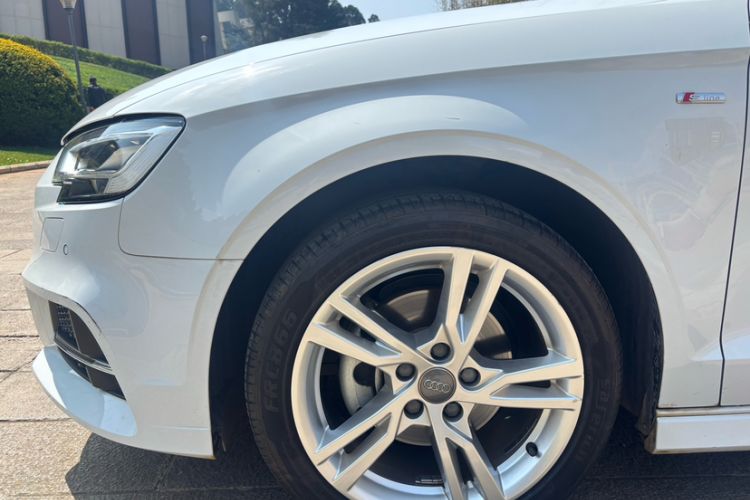 Used Audi A3 2019 Limousine 35 TFSI Fashion Edition China V standard
