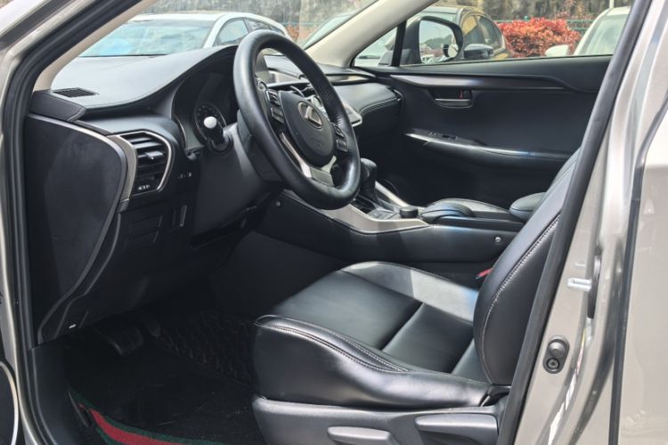 Used Lexus NX 2015 200 Front-Wheel Drive X-Trail SE Edition