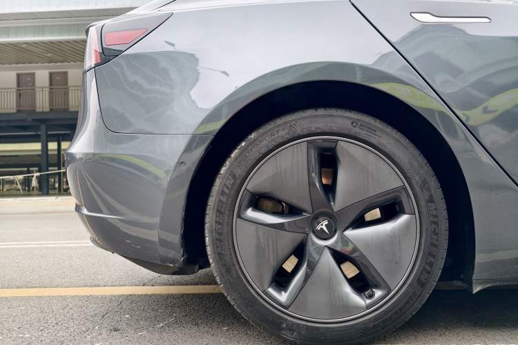 Used Tesla Model 3 (Import) 2019 Long-Range All-Wheel-Drive Version