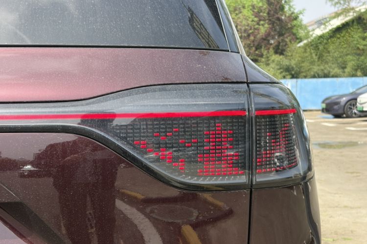 Used Hima AITO M9 2025 Pure Electric Ultra Version 100 kWh 6-Seater Model Exterior 1