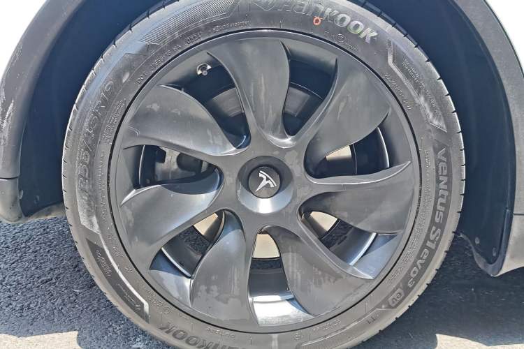 Used Tesla Model Y 2022 Revised Version Long-Range All-Wheel Drive
