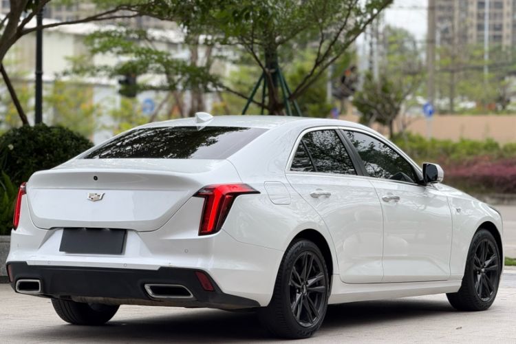 Used Cadillac CT4 2023 25T Luxury Model Exterior 3