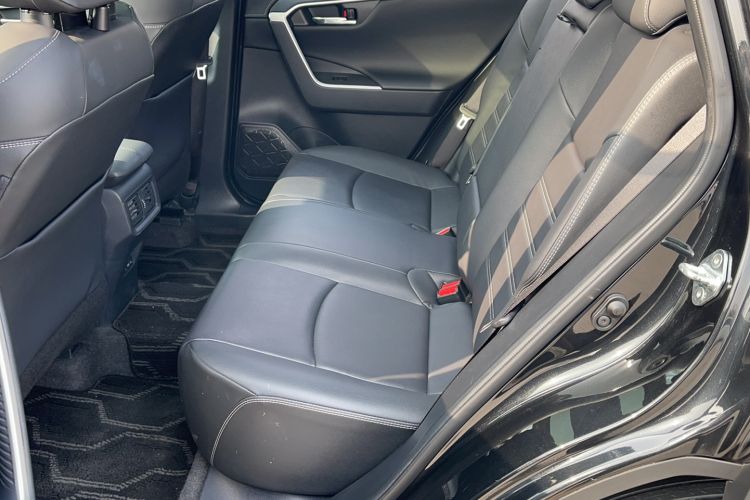 Used Toyota RAV4 2022 2.0L CVT Two-Wheel Drive Fashion Plus Edition