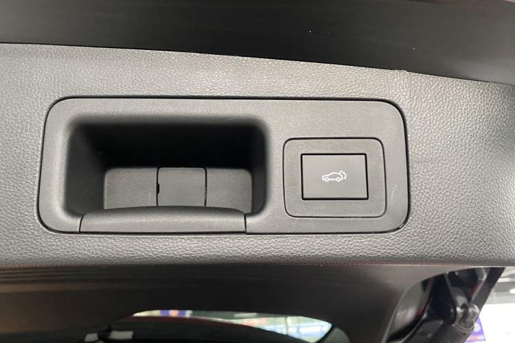 Used GAC Trumpchi GS8 2020 390T Four-Wheel Drive Prestige Edition (7 Seats) Interior 10