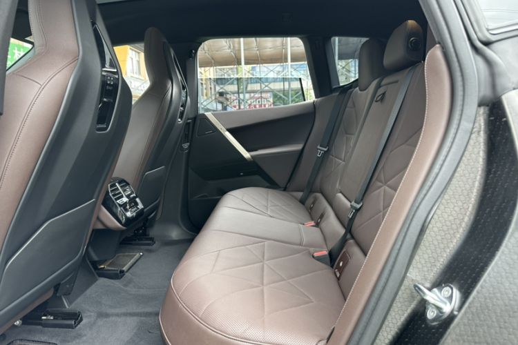 Used BMW iX 2022 xDrive40
