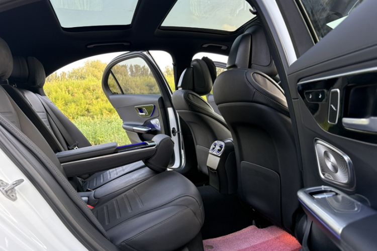 Used Mercedes-Benz C-Class 2023 Second Facelift C 260 L Starry Night Sports Edition