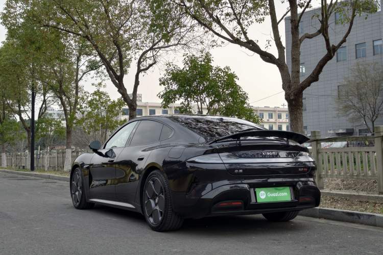 Used Xiaomi Auto SU7 2024 Four-Wheel Drive Ultra-Long Range Advanced Intelligent Driving Max Edition
