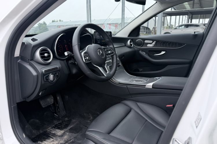 Used Mercedes-Benz C-Class 2020 Facelifted C 260 Estate
