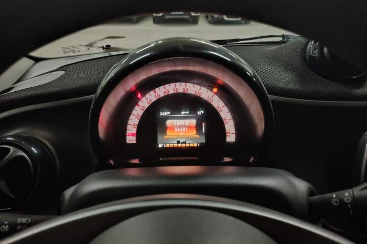 Used smart forfour 2016 1.0L 52 kW Passion Edition