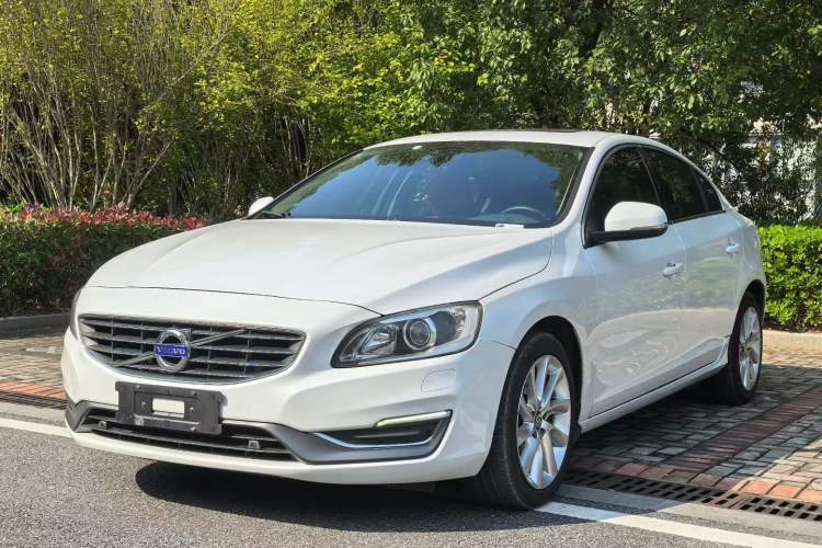 Used Volvo S60 2017 S60L T4 Smart Range Edition