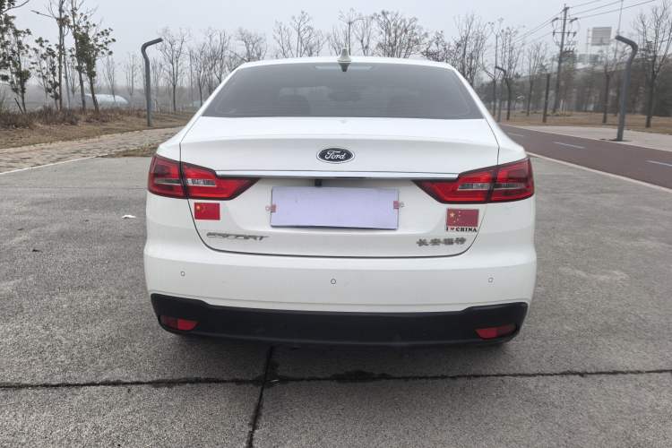 Used Ford Escort 2019 Revised Version 1.5L Automatic Enjoyment Type China VI Standard