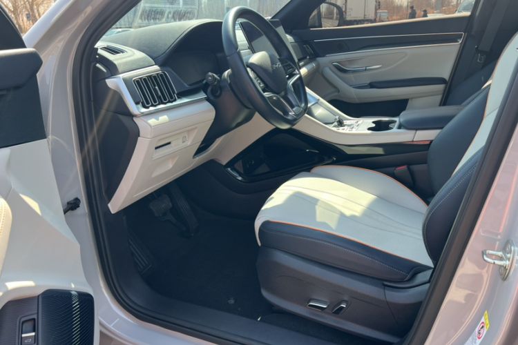 Used BYD Song PLUS New Energy 2023 Champion Edition DM-i 110KM Flagship PLUS Left Front Seat