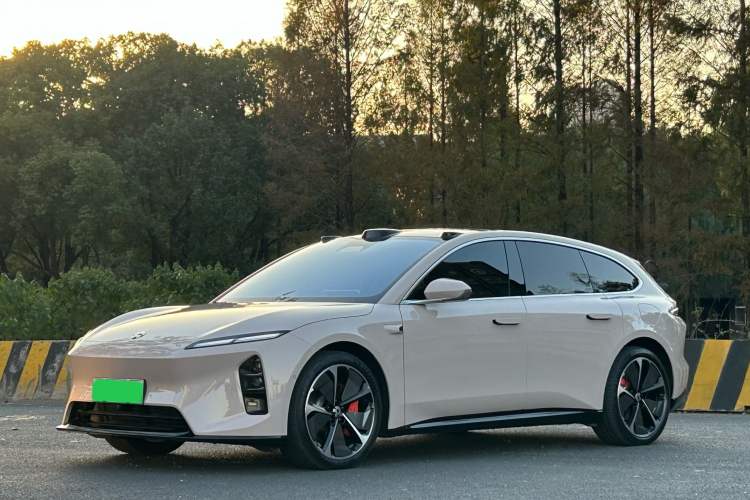 Used Nio ET5T 2025 75 kWh Touring