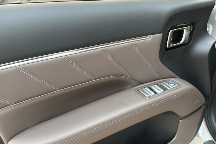 Used Wuling Starlight 730 2025 Model Pure Electric 500km Luxury Edition