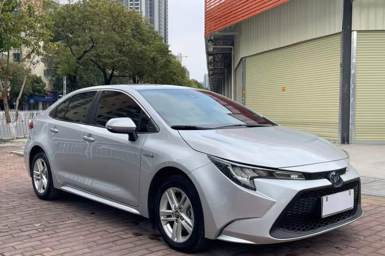 Used Toyota Levin 2022 Dual-Motor 1.8H E-CVT Leading Edition
