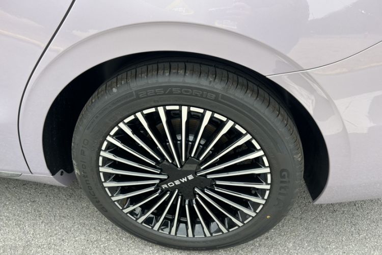 Used Roewe M7 DMH 2025 Model 160km Premium Version
