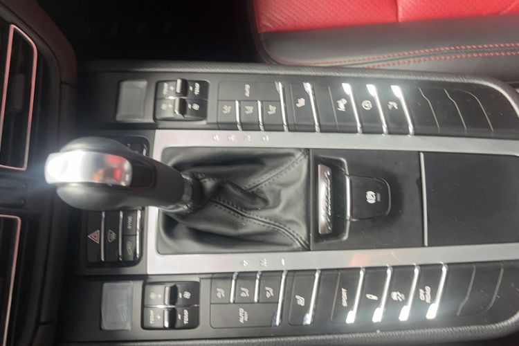 Used Porsche Macan 2020 Macan 2.0T
