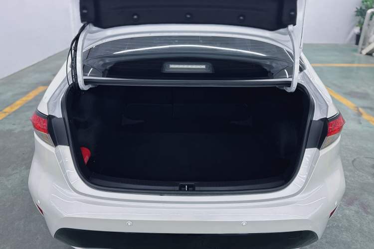 Used Toyota Levin 2019 185T CVT Luxury Edition China VI Standard
