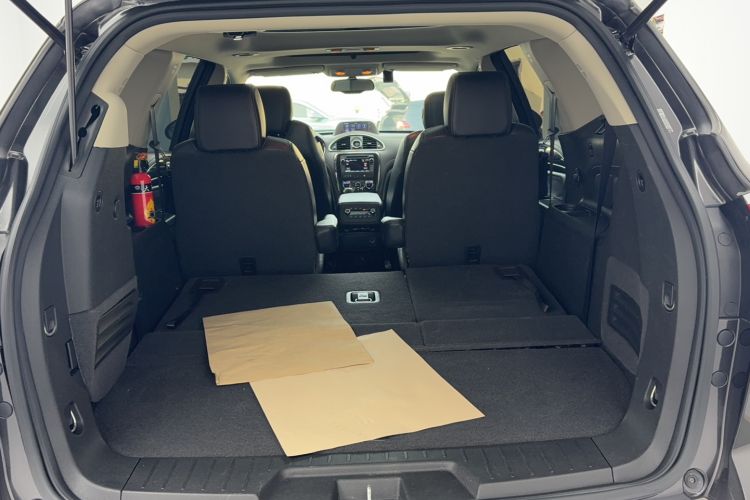 Used Buick Enclave 2014 3.6L Two-Wheel Drive Elite Comfort Version