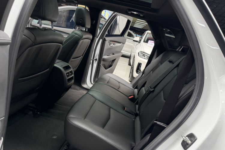 Used Cadillac XT5 2022 2.0T Two-Wheel Drive Luxury Version