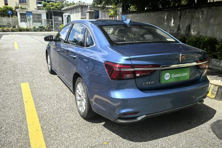 Used Roewe i6 New Energy 2017 45T Hybrid Connect & Smart Enjoyment Edition
