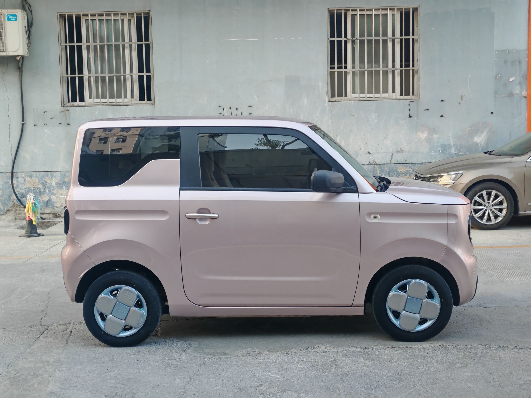 Geely Galaxy Panda 2023 Panda Mini 200km Endurance Bear — снимка 16