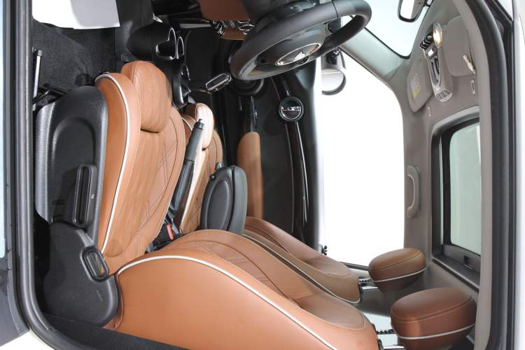 Used MINI MINI 2023 1.5T COOPER Artist