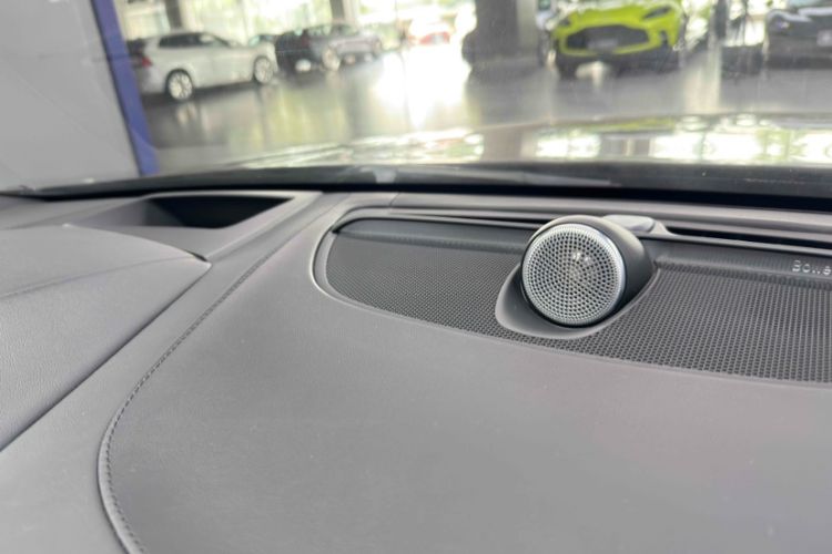 Used Volvo V90 2017 Cross Country T5 AWD Prestige Edition