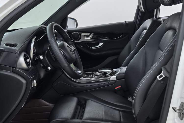 Used Mercedes-Benz GLC 2019 Facelift GLC 260 L 4MATIC Luxury Model