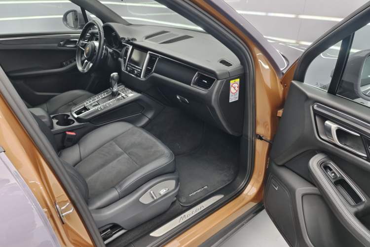 Used Porsche Macan 2014 Macan 2.0T
