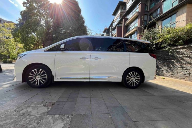 Used GAC Trumpchi M8 2021 Lingxiu Series 390T Deluxe Edition Exterior 7