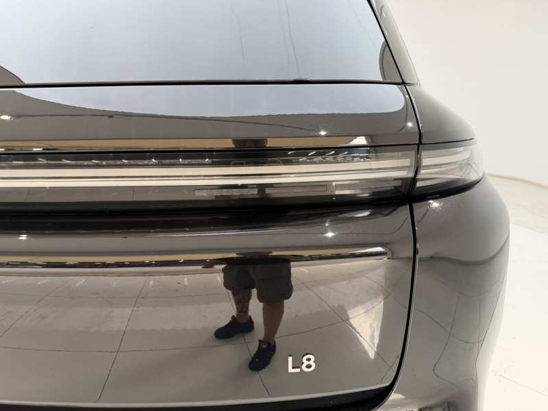 Used Li Auto L8 2024 Pro Model — 7