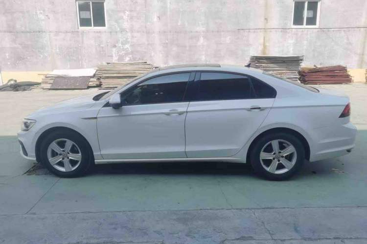 Used Volkswagen Lamando 2021 230TSI DSG Fashion Edition
